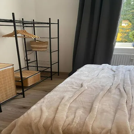 Guest house In - In *