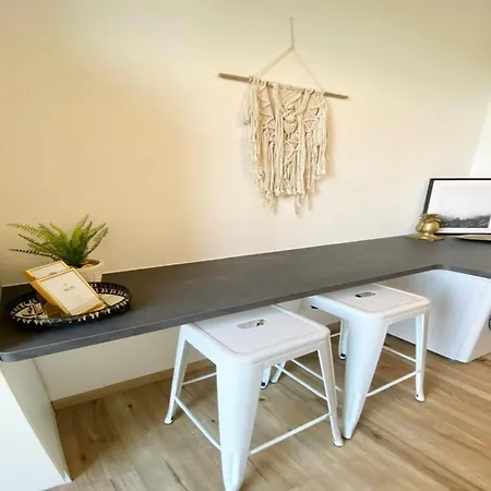 In - In Guest house